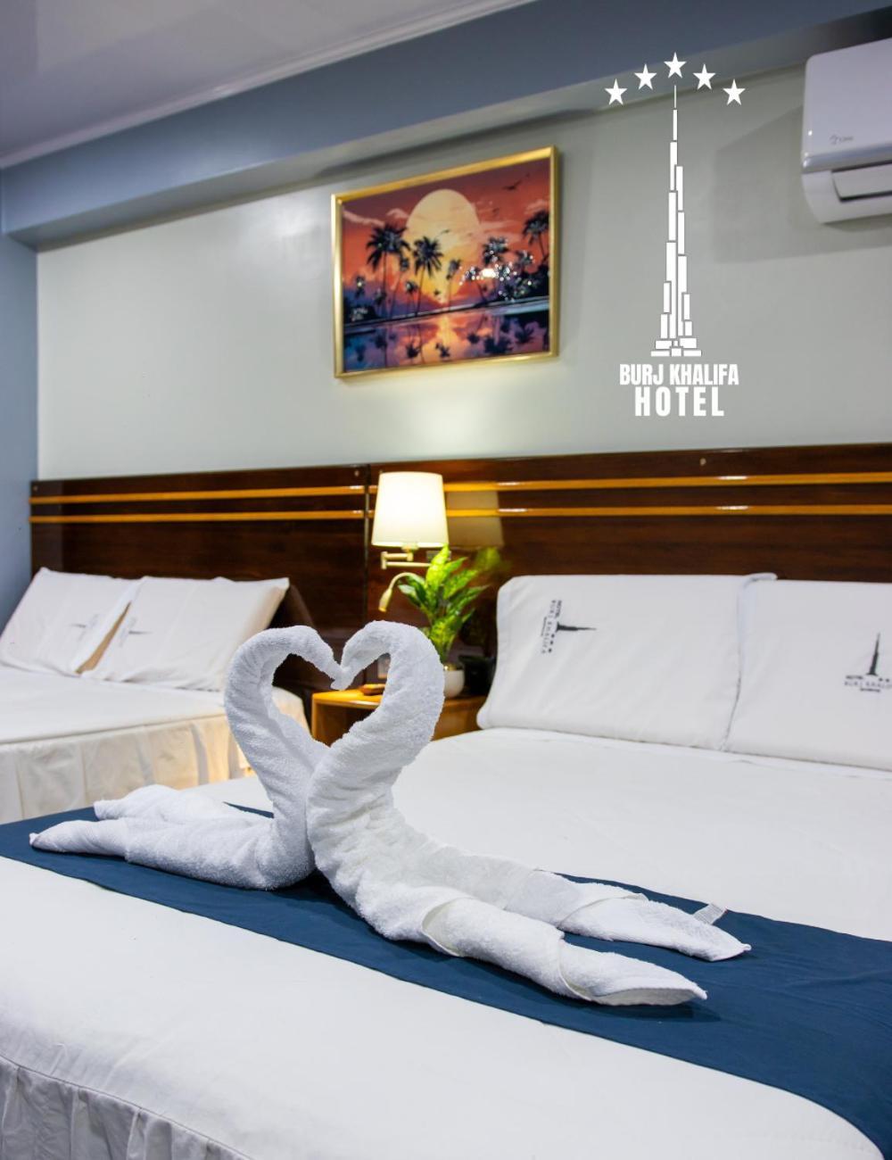 Hotel Burj Khalifa Quillabamba ภายนอก รูปภาพ