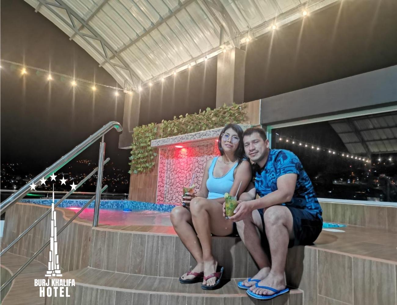 Hotel Burj Khalifa Quillabamba ภายนอก รูปภาพ